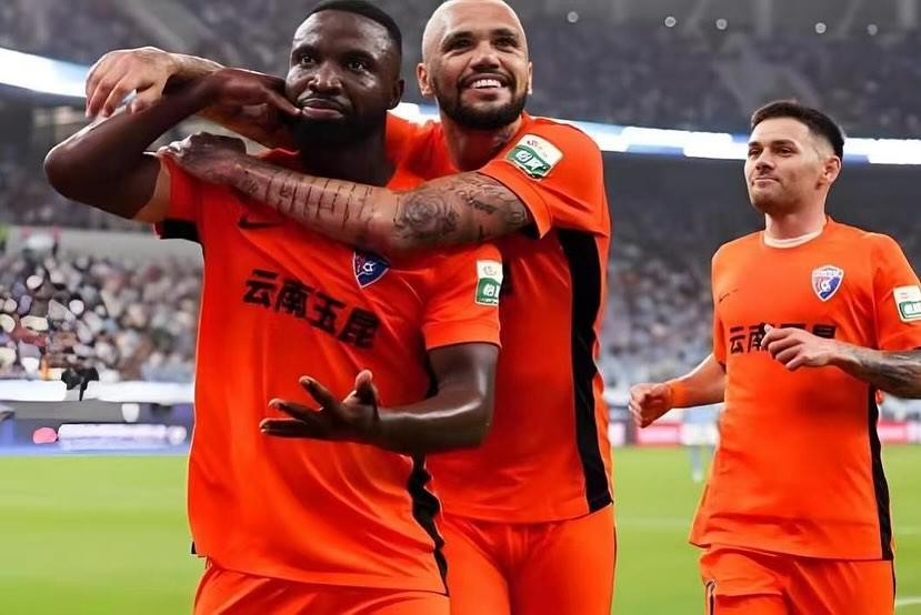 首秀梅开二度，奥斯卡：赛季首胜，恭喜我们完成任务